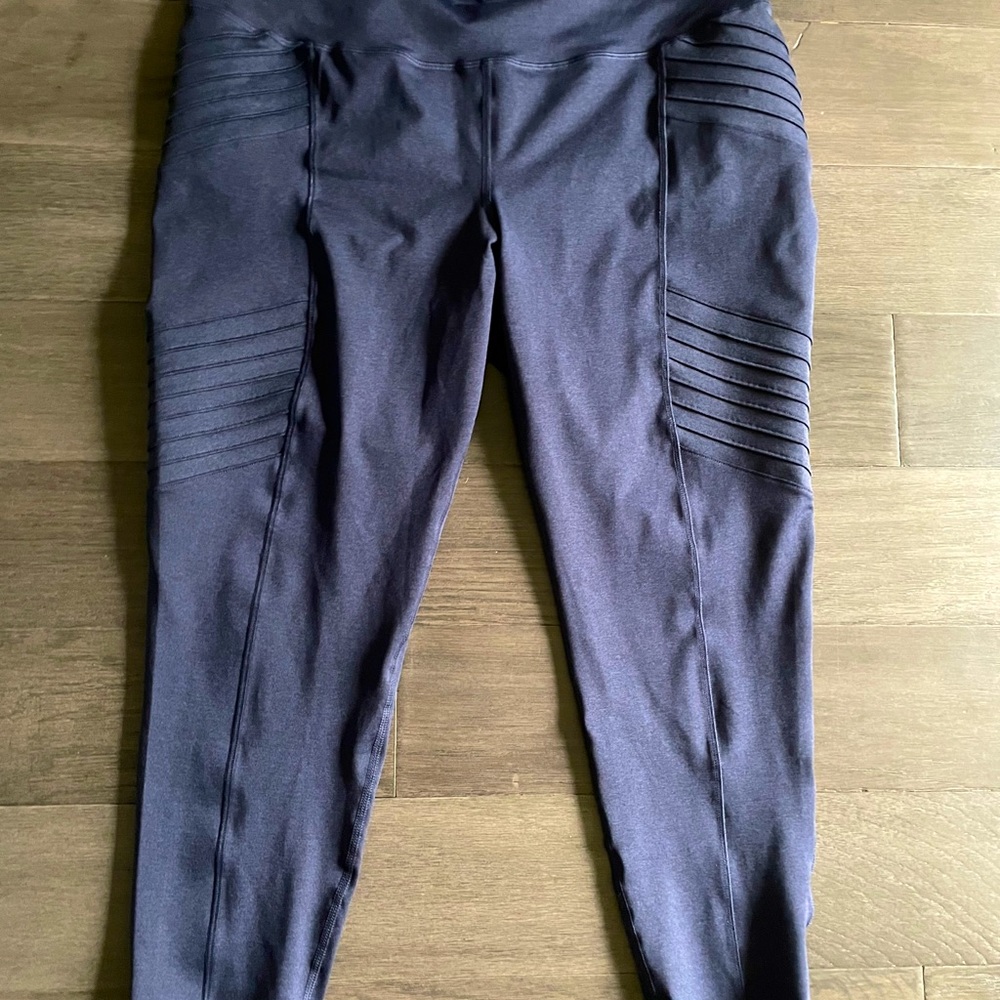 Old Navy active bottoms